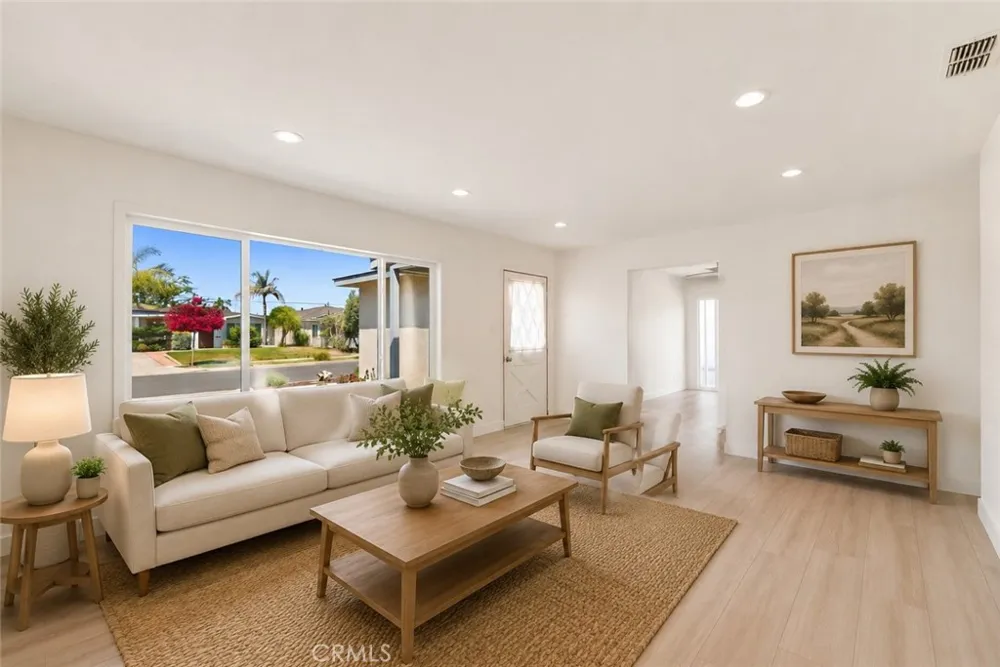 13224 Greenstone Norwalk, CA 90650