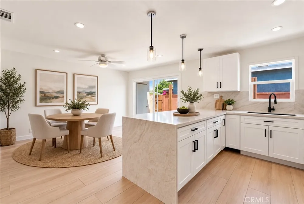 13224 Greenstone Norwalk, CA 90650