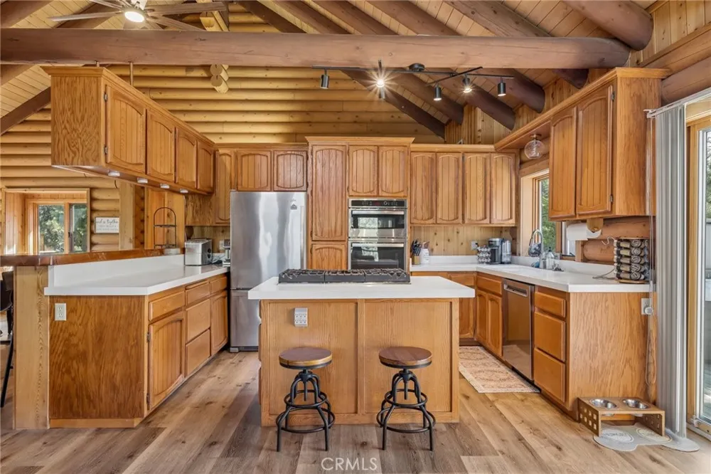 38595 Talbot Drive Big Bear Lake, CA 92315