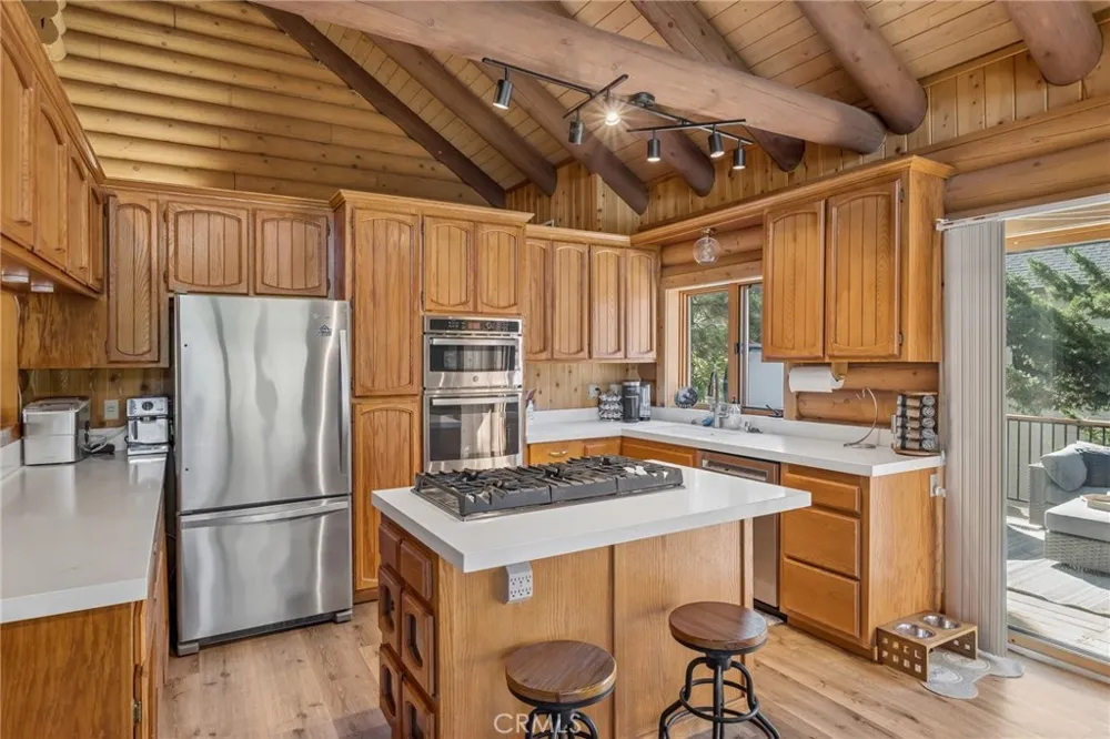 38595 Talbot Drive Big Bear Lake, CA 92315