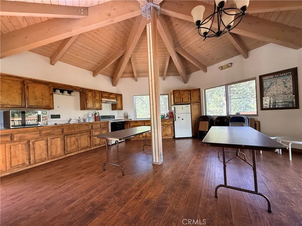 38595 Talbot Drive Big Bear Lake, CA 92315