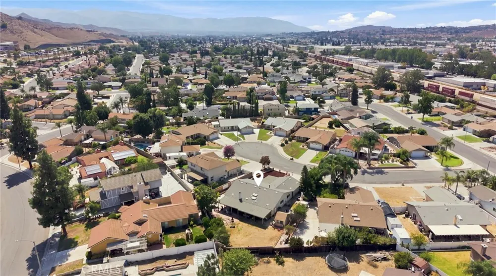 3575 Philadelphia Court Riverside, CA 92503