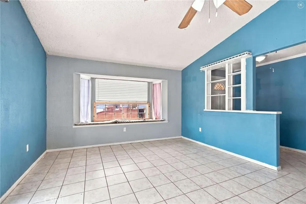 3575 Philadelphia Court Riverside, CA 92503