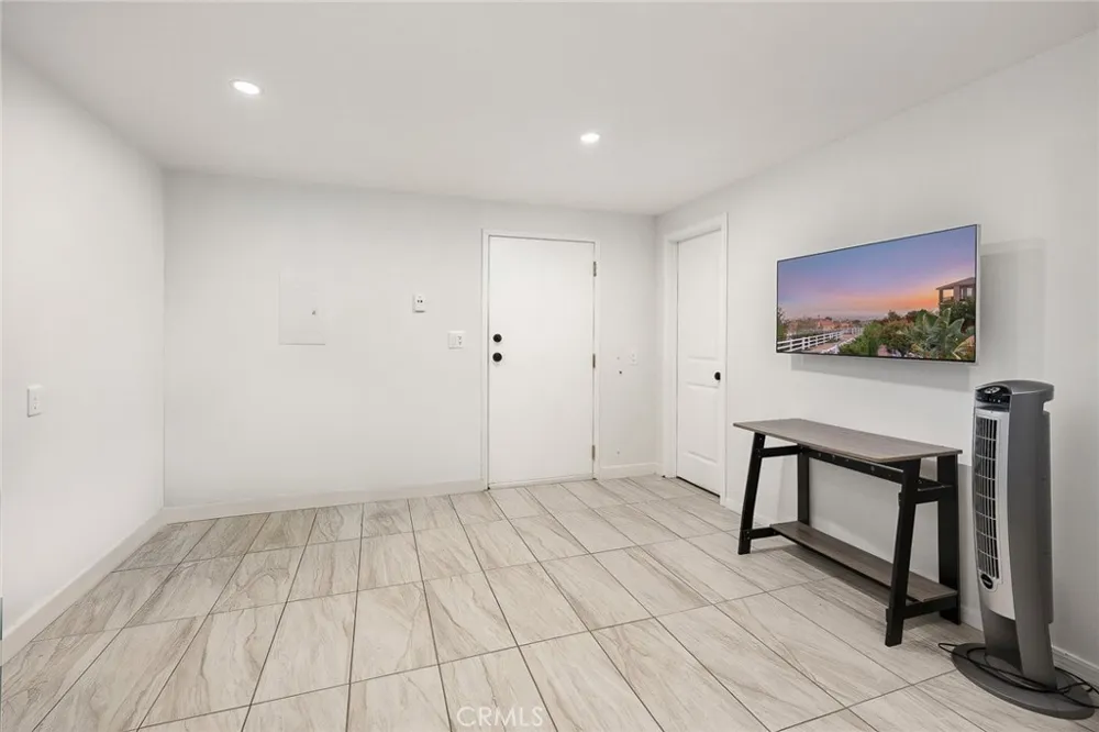 4128 Lynd Arcadia, CA 91006