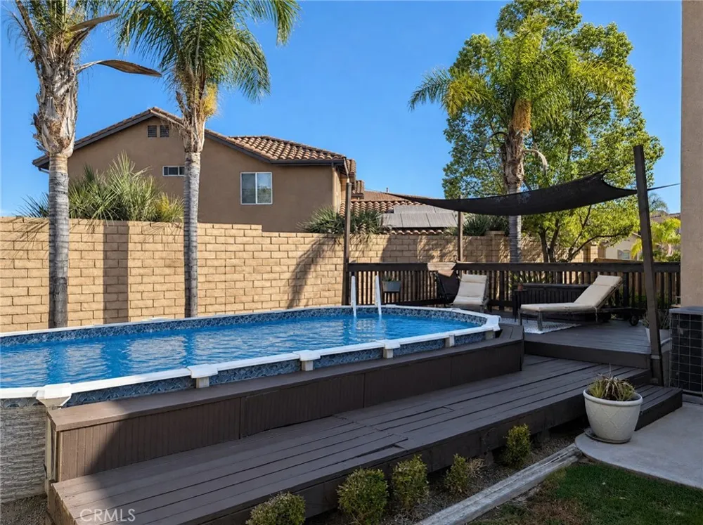 23728 Tatia Murrieta, CA 92562