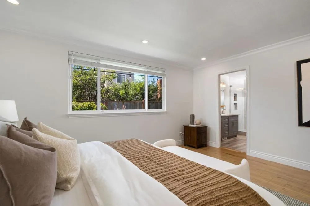 731 W Capistrano Way San Mateo, CA 94402