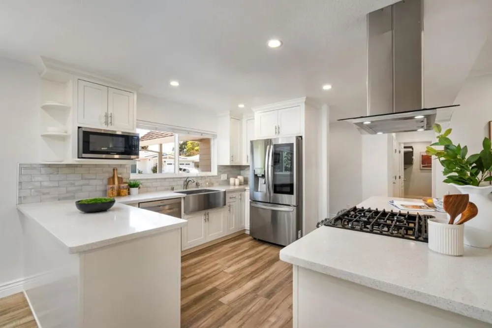 731 W Capistrano Way San Mateo, CA 94402