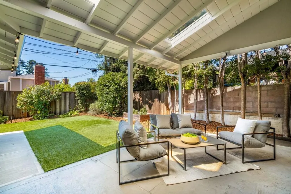 731 W Capistrano Way San Mateo, CA 94402