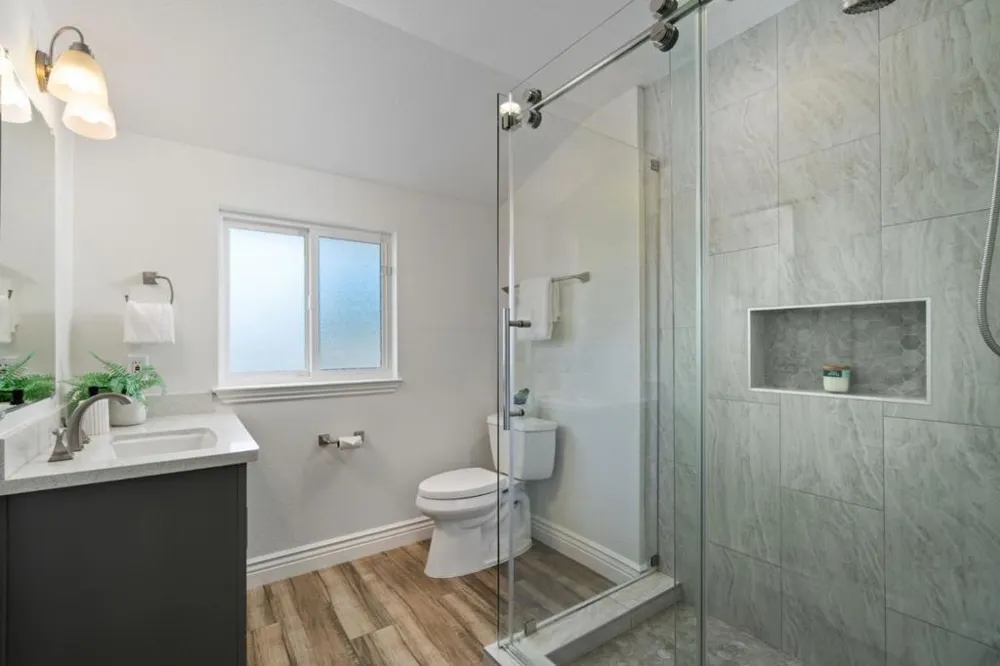 731 W Capistrano Way San Mateo, CA 94402