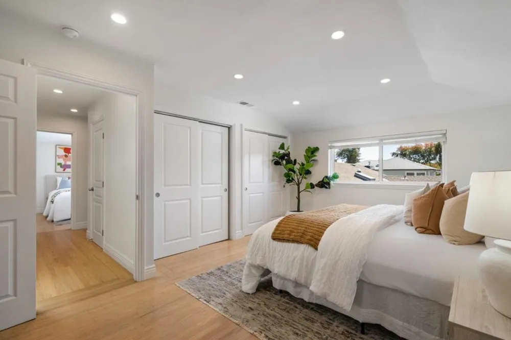 731 W Capistrano Way San Mateo, CA 94402