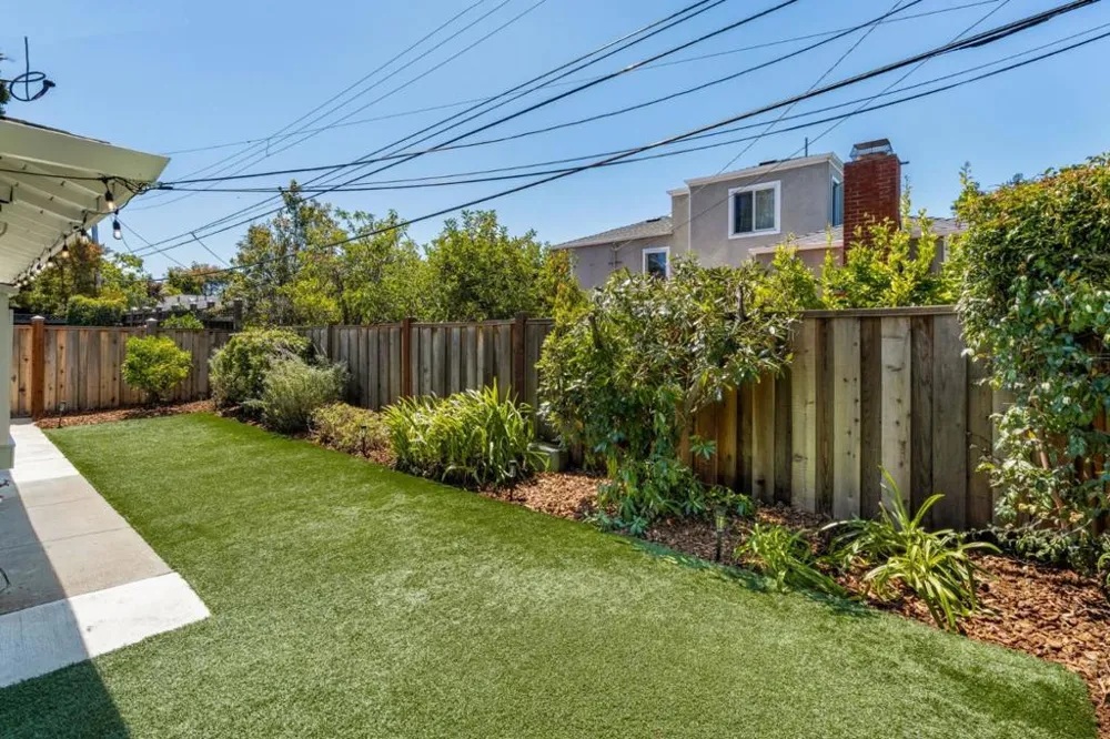 731 W Capistrano Way San Mateo, CA 94402
