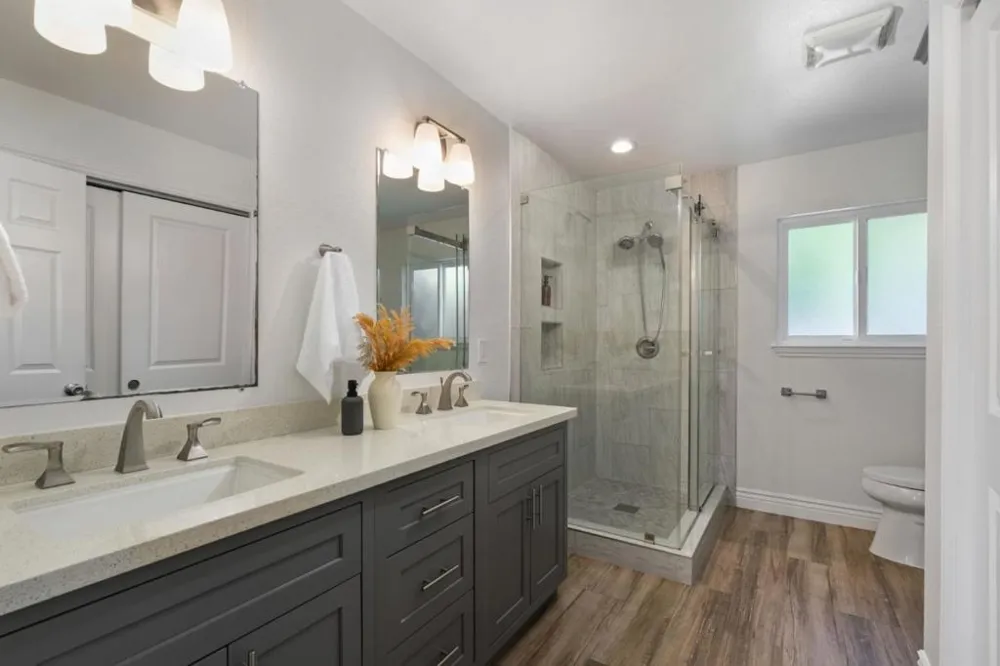 731 W Capistrano Way San Mateo, CA 94402