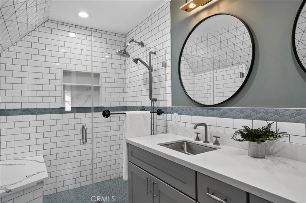 731 W Highland Avenue Redlands, CA 92373