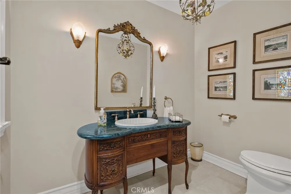 731 W Highland Avenue Redlands, CA 92373