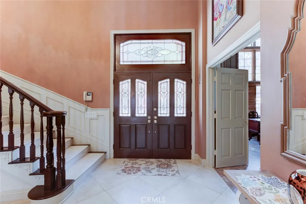 1663 Vista Glendale, CA 91201