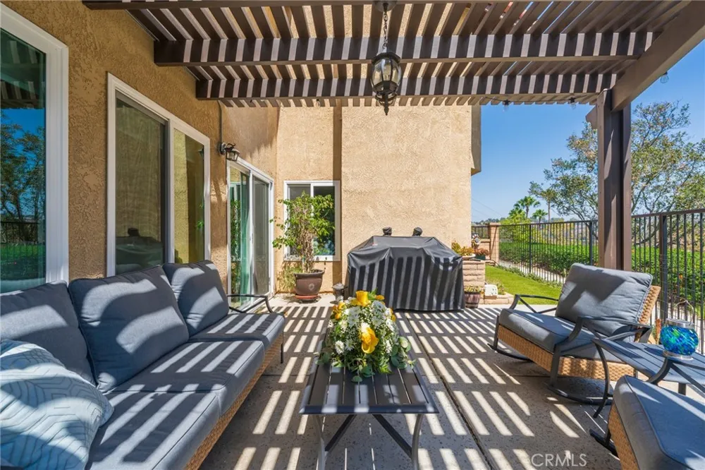 6097 E Montefino Anaheim, CA 92807