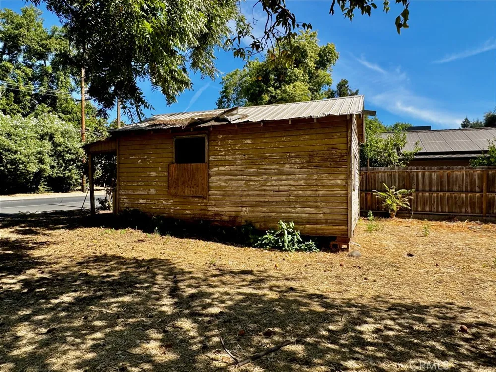 1259 9th E Chico, CA 95928