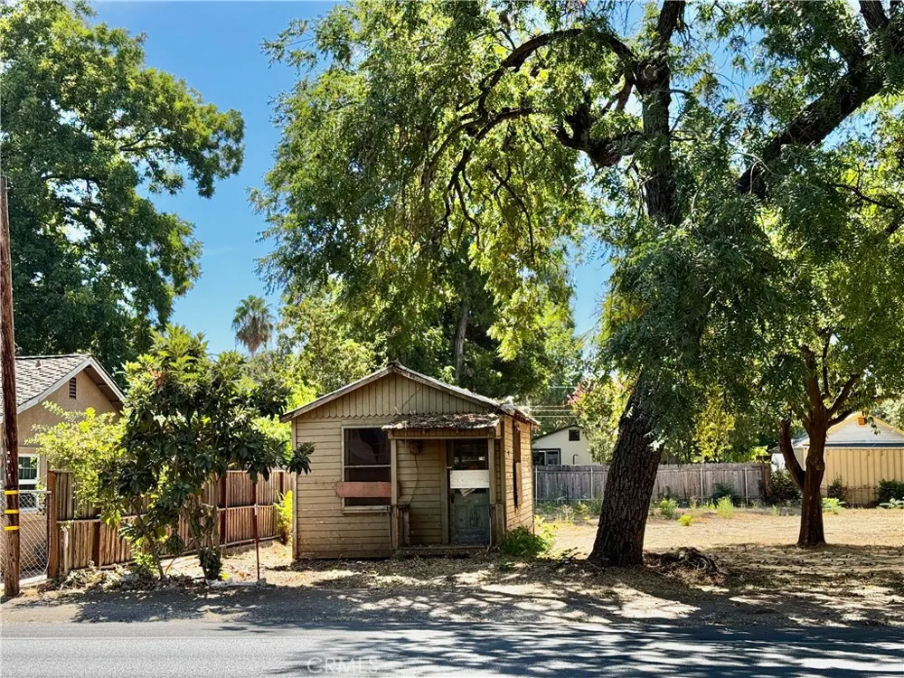 1259 9th E Chico, CA 95928