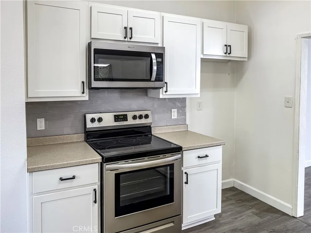 136 N K Street Needles, CA 92363