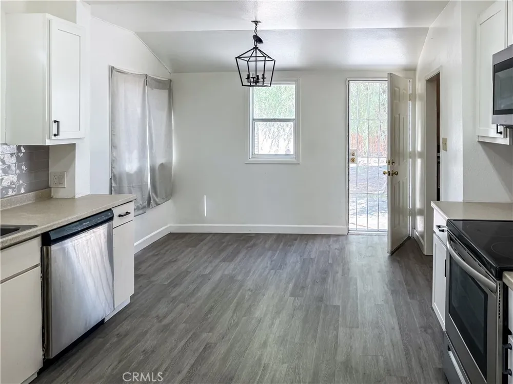 136 N K Street Needles, CA 92363