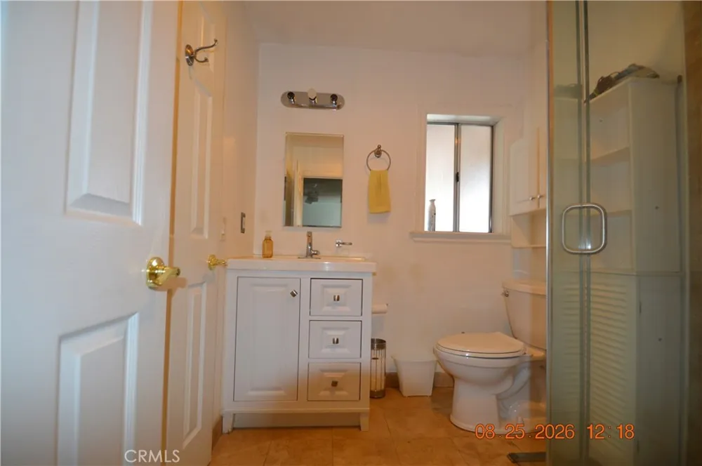 851 S Danbrook Anaheim, CA 92804