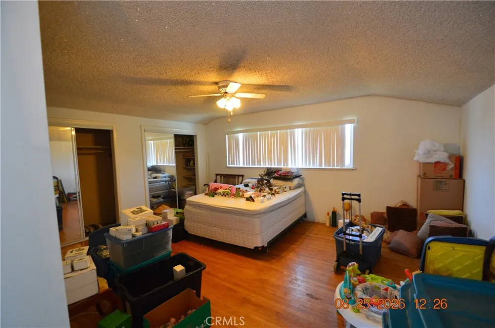 851 S Danbrook Anaheim, CA 92804