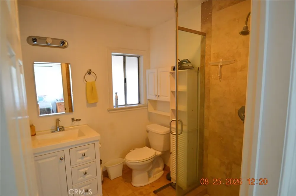 851 S Danbrook Anaheim, CA 92804
