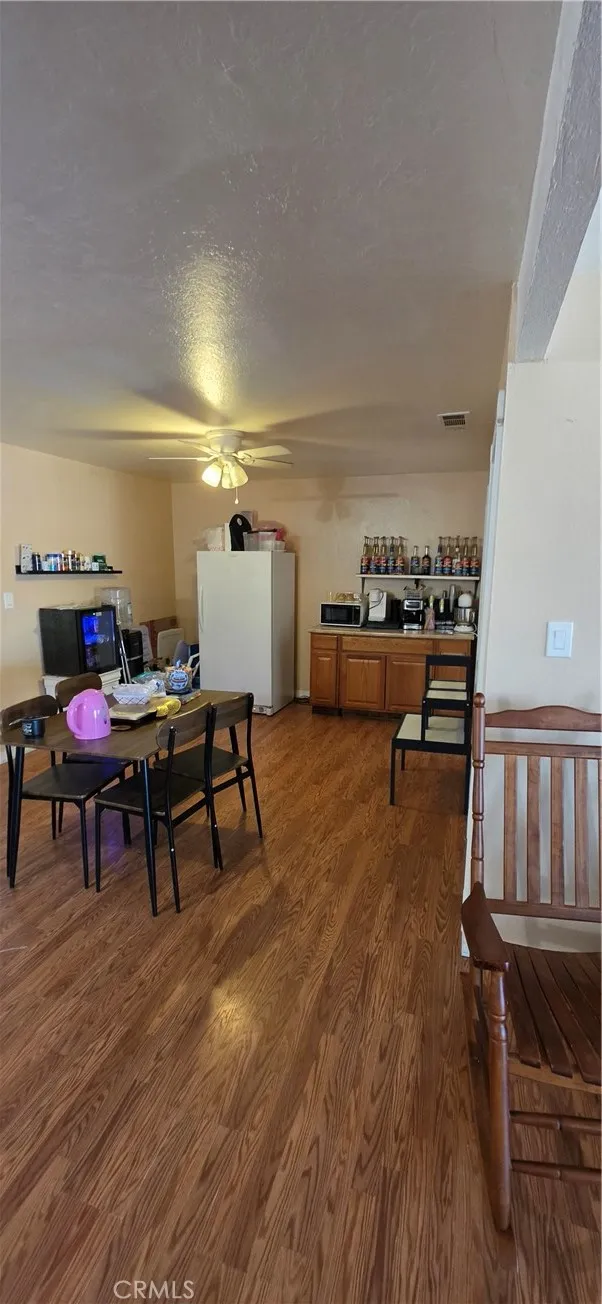 22734 Road 130 Tulare, CA 93274