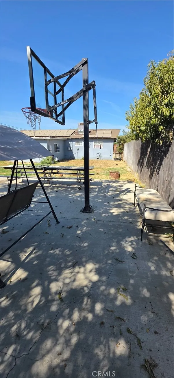 22734 Road 130 Tulare, CA 93274