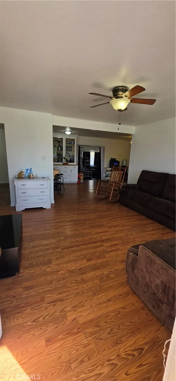 22734 Road 130 Tulare, CA 93274