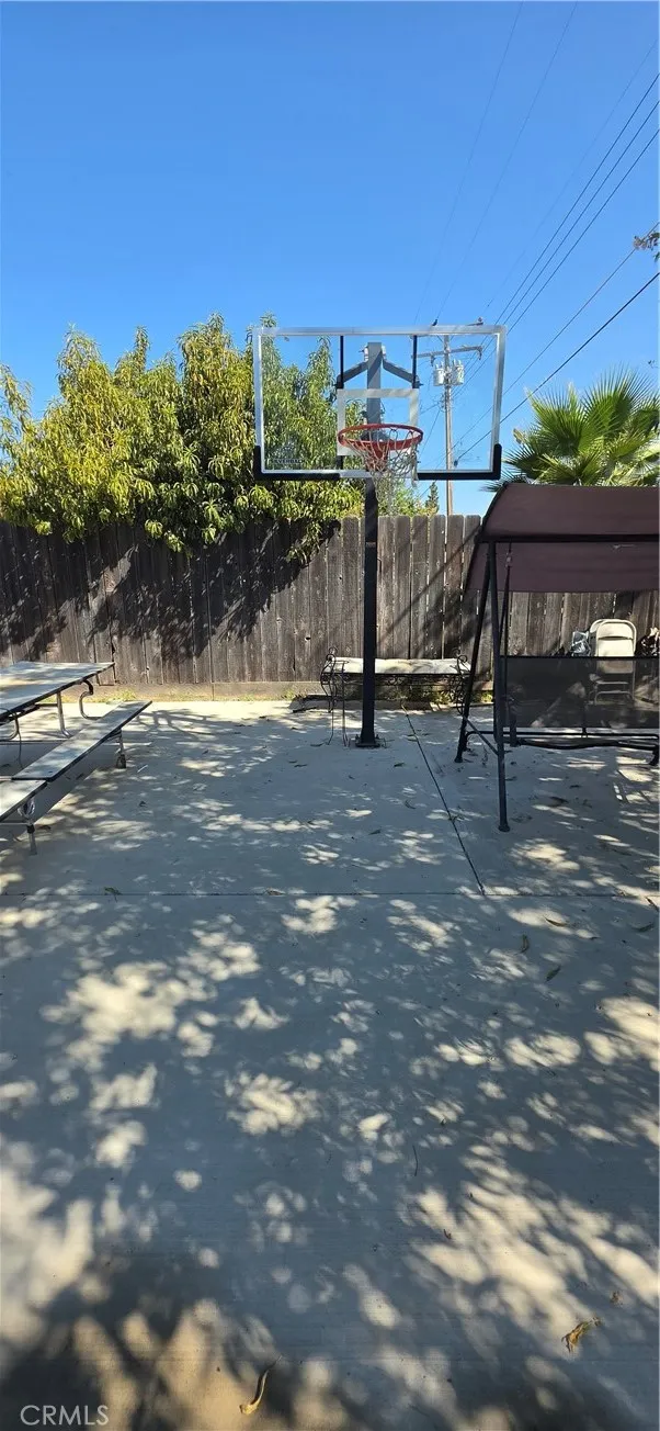 22734 Road 130 Tulare, CA 93274