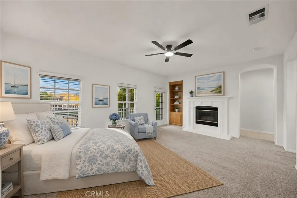 27032 Edgewater Lane Valencia, CA 91355
