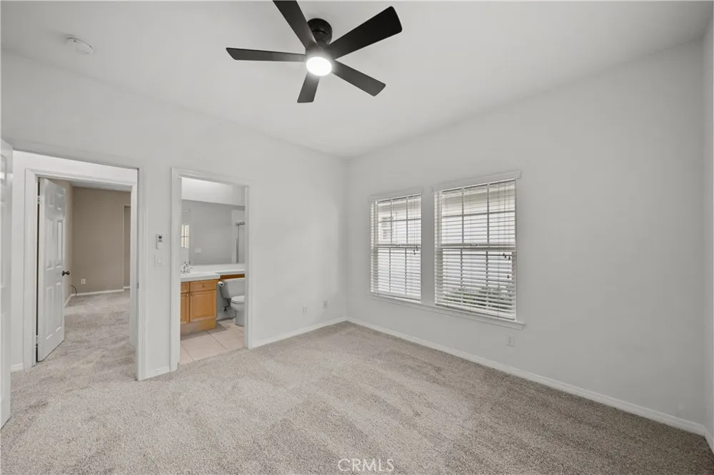 27032 Edgewater Lane Valencia, CA 91355