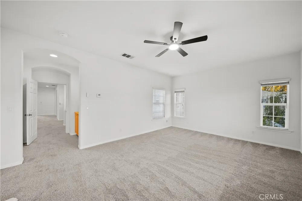 27032 Edgewater Lane Valencia, CA 91355