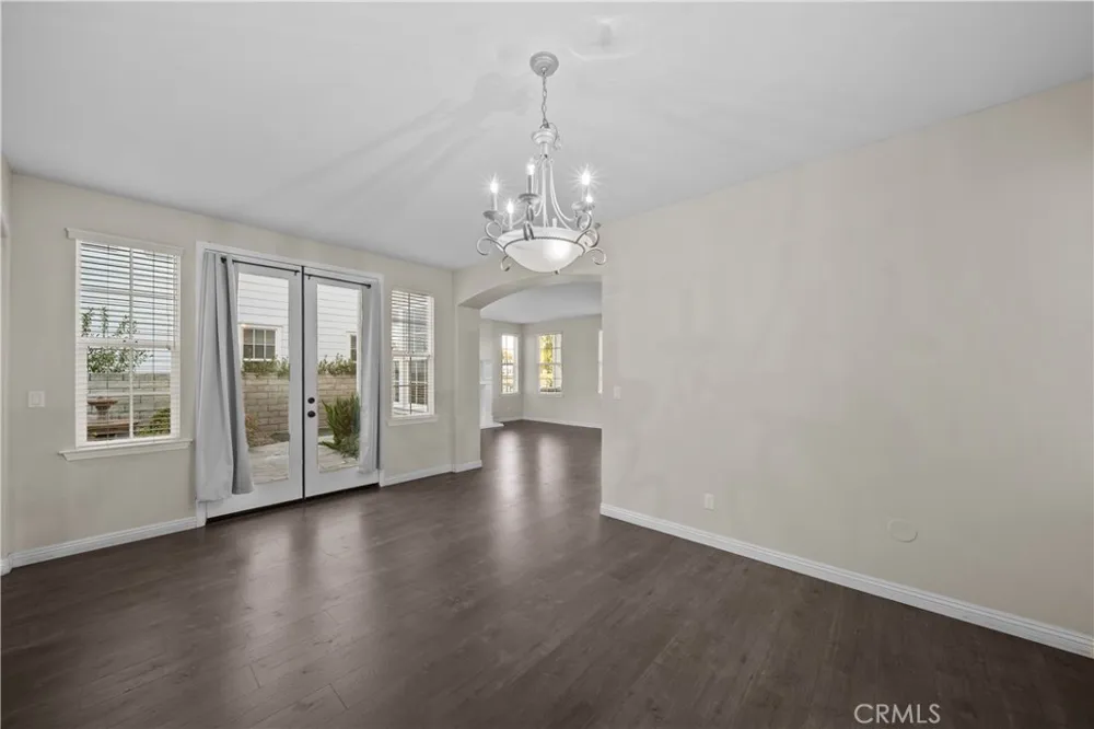 27032 Edgewater Lane Valencia, CA 91355