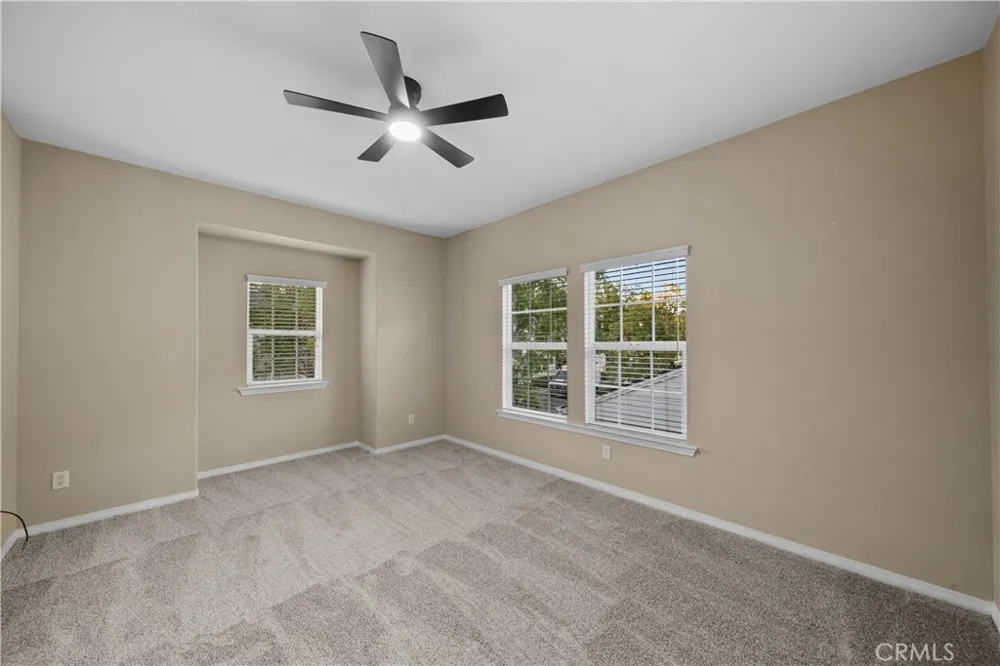 27032 Edgewater Lane Valencia, CA 91355