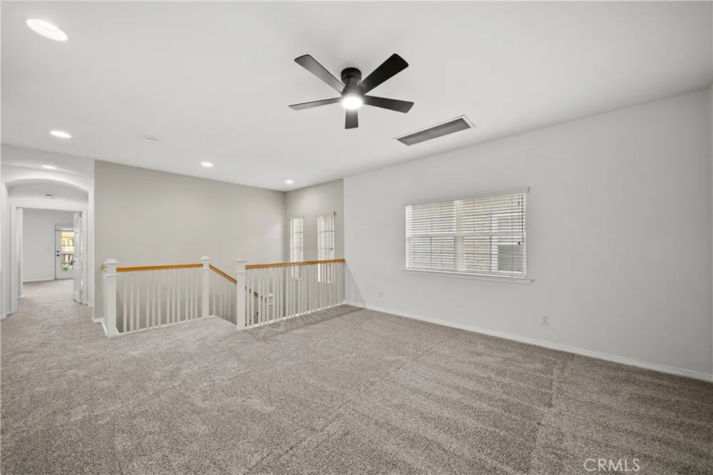 27032 Edgewater Lane Valencia, CA 91355