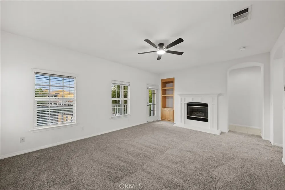 27032 Edgewater Lane Valencia, CA 91355