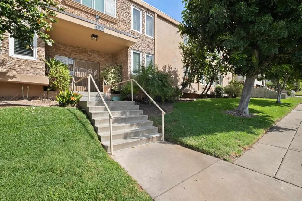 5510 Adelaide Avenue #3 San Diego, CA 92115