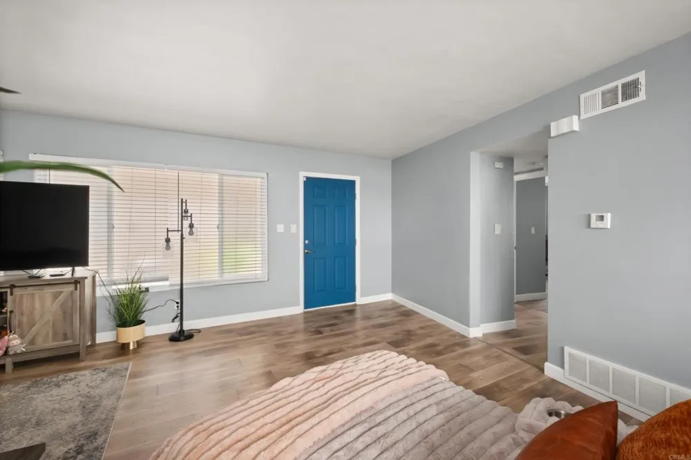 5510 Adelaide Avenue #3 San Diego, CA 92115
