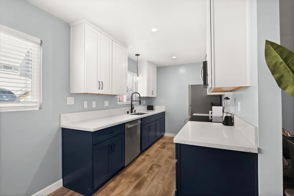 5510 Adelaide Avenue #3 San Diego, CA 92115