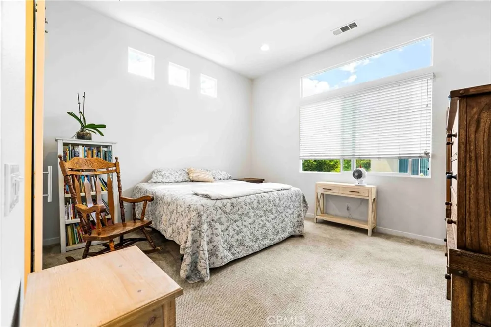 3026 Sage Place Lakewood, CA 90712