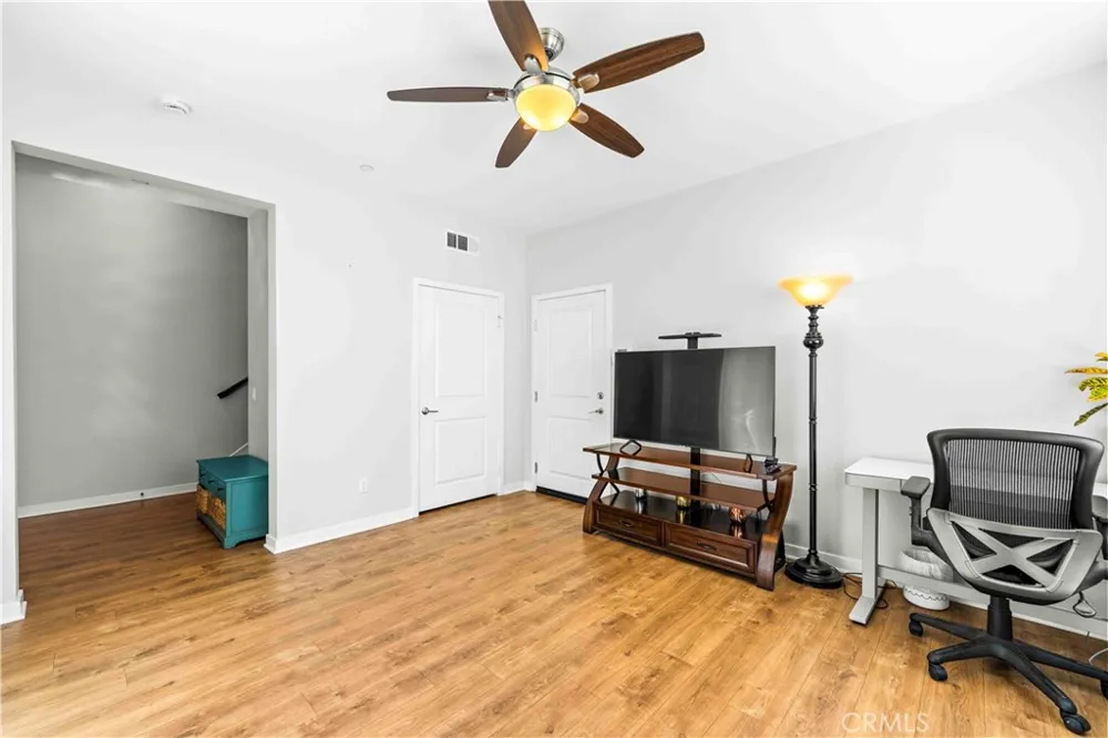 3026 Sage Place Lakewood, CA 90712