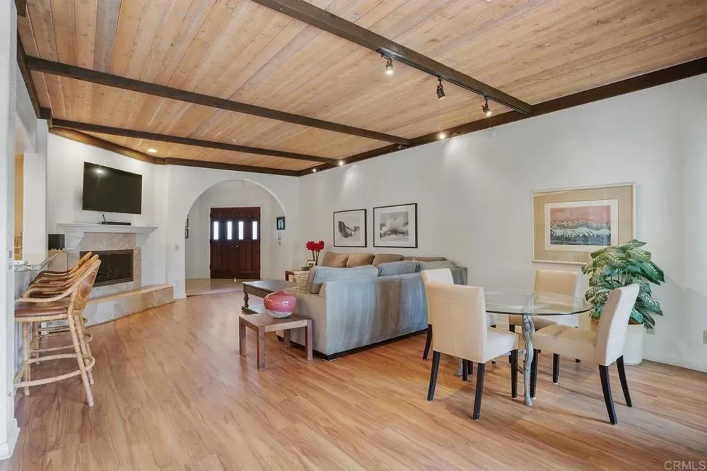 120 5th Street Encinitas, CA 92024