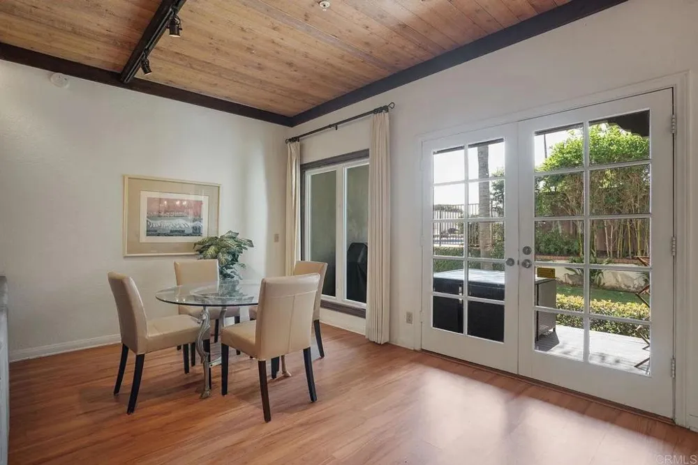 120 5th Street Encinitas, CA 92024