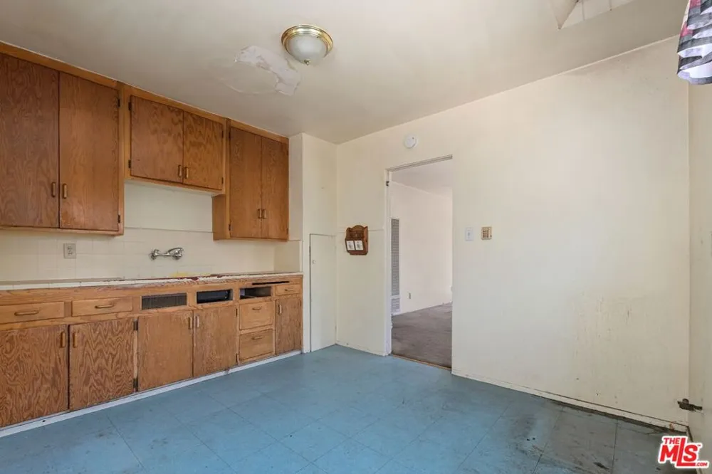 841 Laveta Terrace Los Angeles, CA 90026