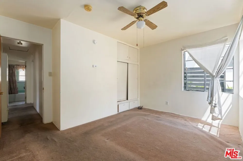 841 Laveta Terrace Los Angeles, CA 90026