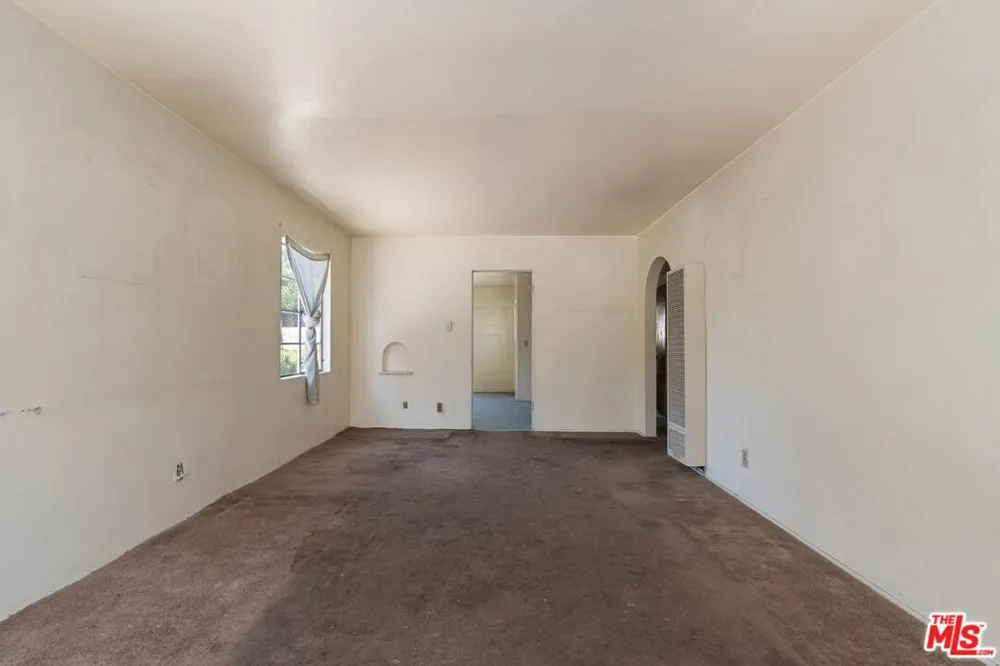 841 Laveta Terrace Los Angeles, CA 90026
