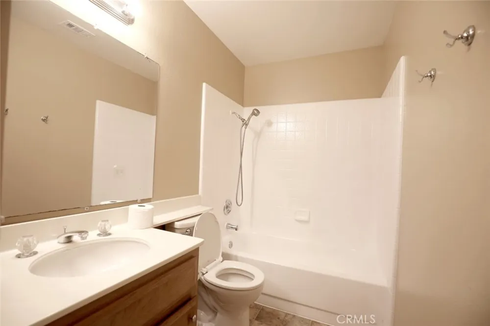 25567 Woodside Murrieta, CA 92563