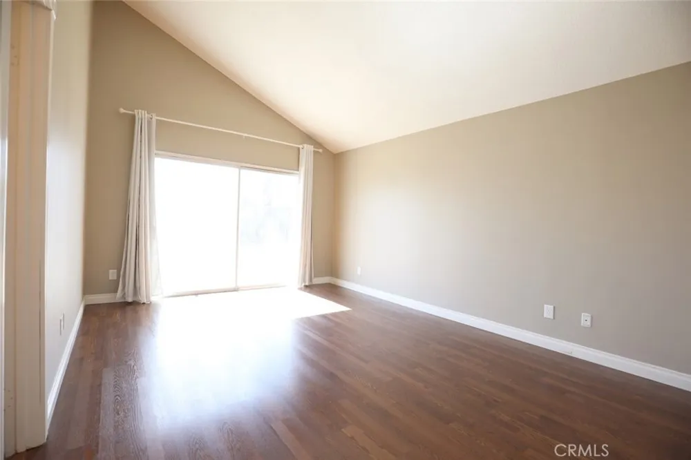 25567 Woodside Murrieta, CA 92563